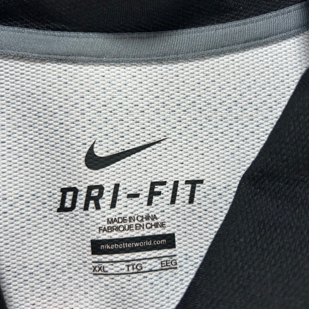 Nike Polo Shirt Dri-FIT Mens XXL White Black Technical Athletic Golf Sporty - Picture 2 of 7